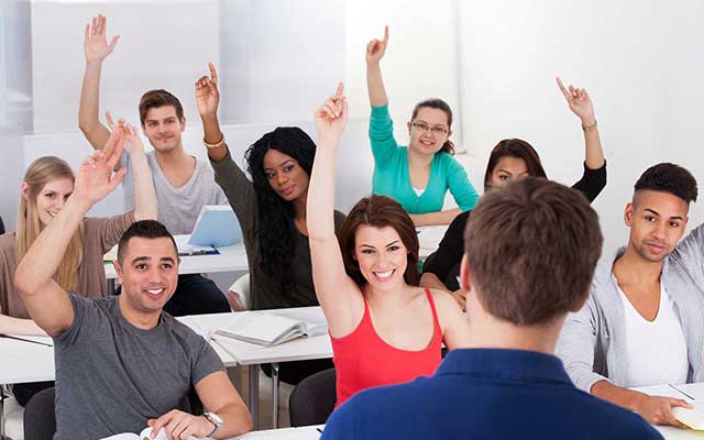 digital sat students answering expression of ideas questions