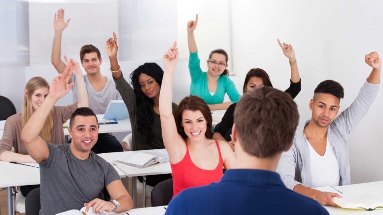 digital sat students answering expression of ideas questions